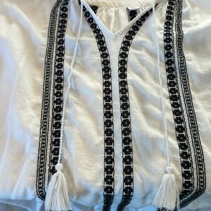 Embroidered White and Navy Women's Top